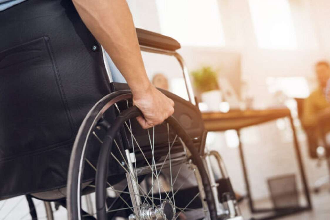 человек с инвалидностью