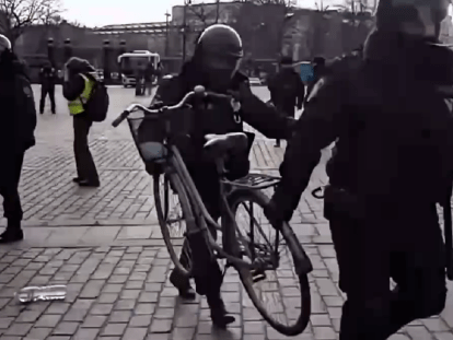 арестовали велосипед