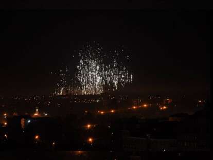 фосфорные бомбы