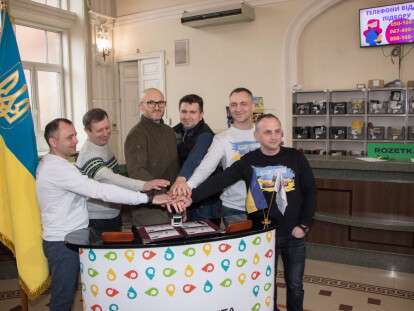 4FC63171-B5D7-416A-9B1E-2AE9F70056A0