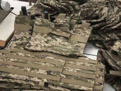 бронежилеты