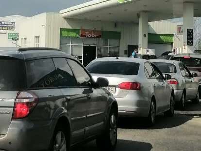 очереди бензин