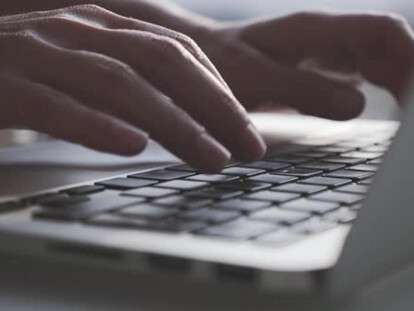 Коллаборантка соцсеть