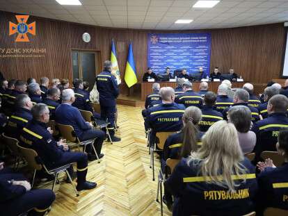 наз4