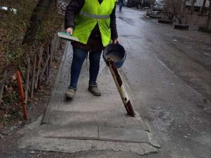 EAD6383E-1E31-4F22-96DF-6E558AAB6B8E