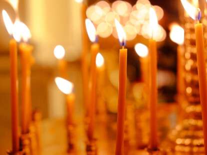 поминки церковь свечи