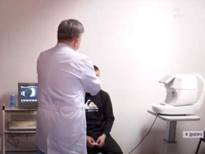 У Дніпрі лікарі повертають бійцям зір