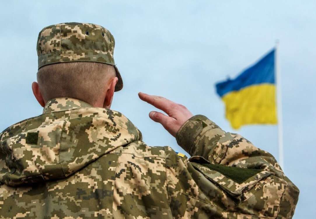 Україна захисник