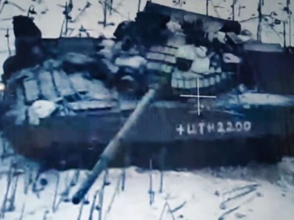 підбитий ворожий танк на Луганщині
