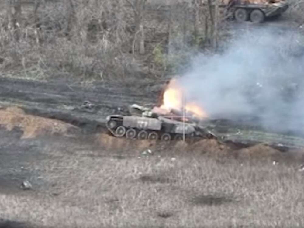 десантники з Дніпропетровщини підбили ворожий танк