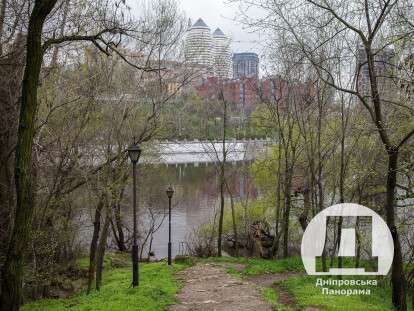 Монастирський острів