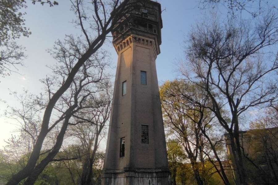 вежа містична