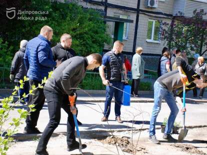 D852C981-1CF1-4D19-BCAC-056DDADA7E46