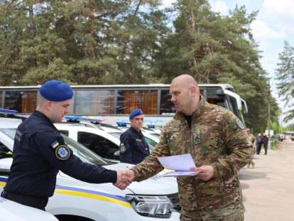 вручення авто бригаді Нацгвардії