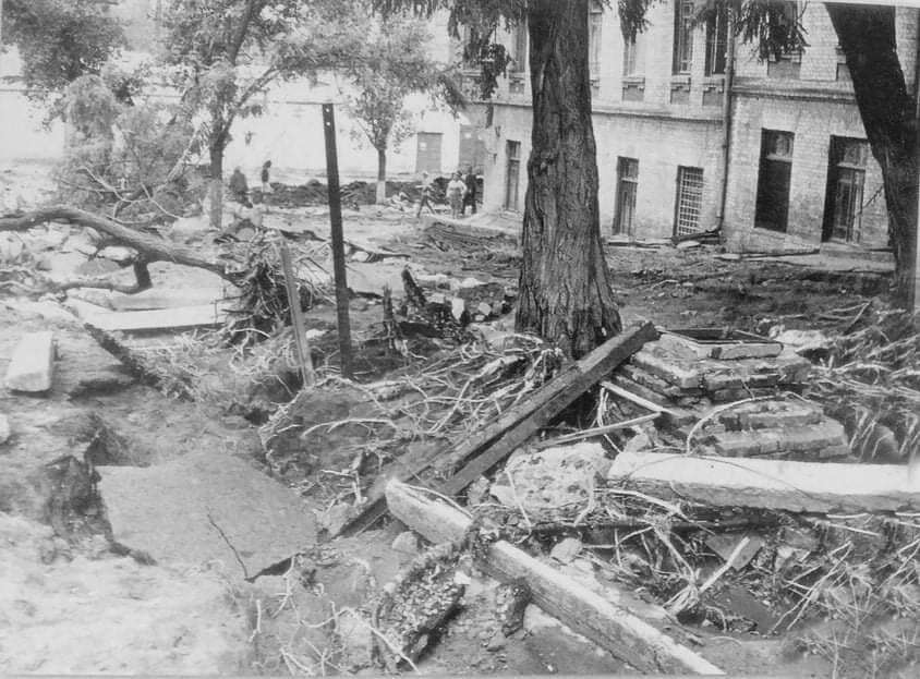 последствия наводнения 1977