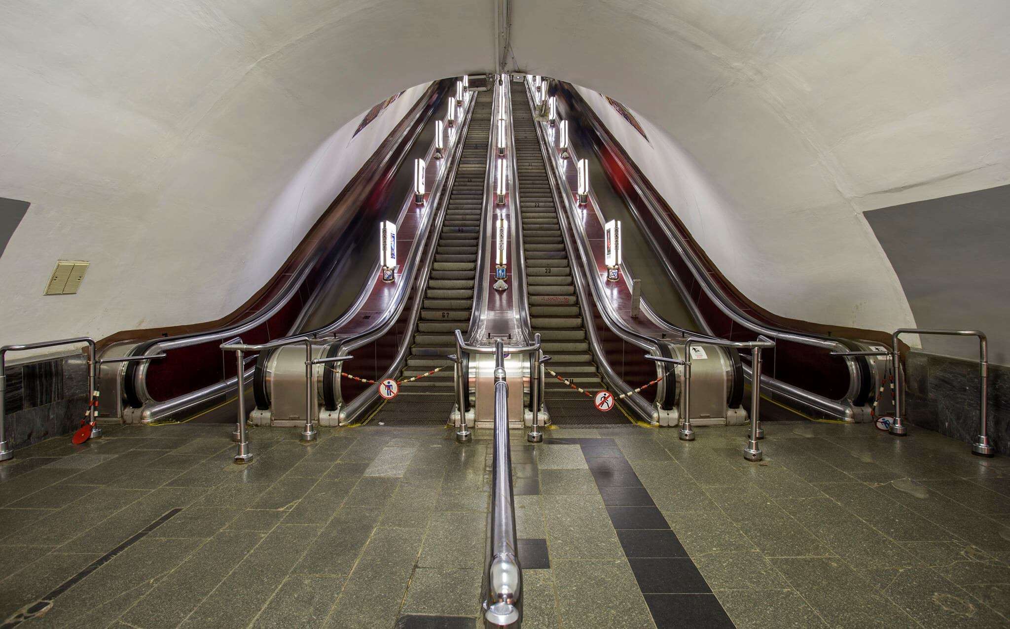 Метро Київ