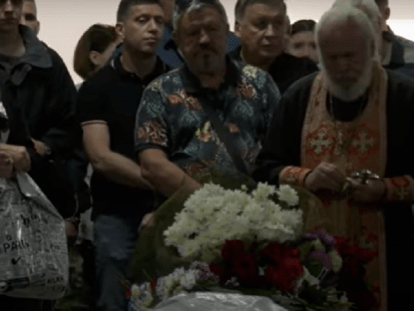 помер музикант