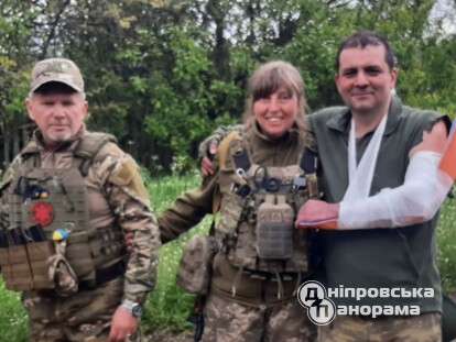 Бойовий медик Світлана з Дніпра з пораненими