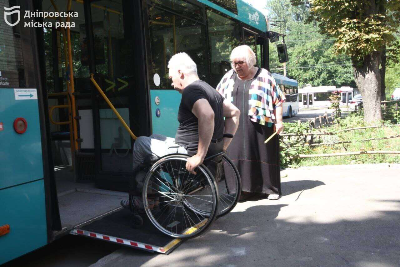 возрождение автобусного транспорта Днепр
