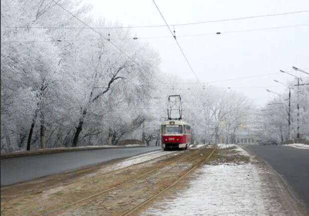трамвай Дніпро зима