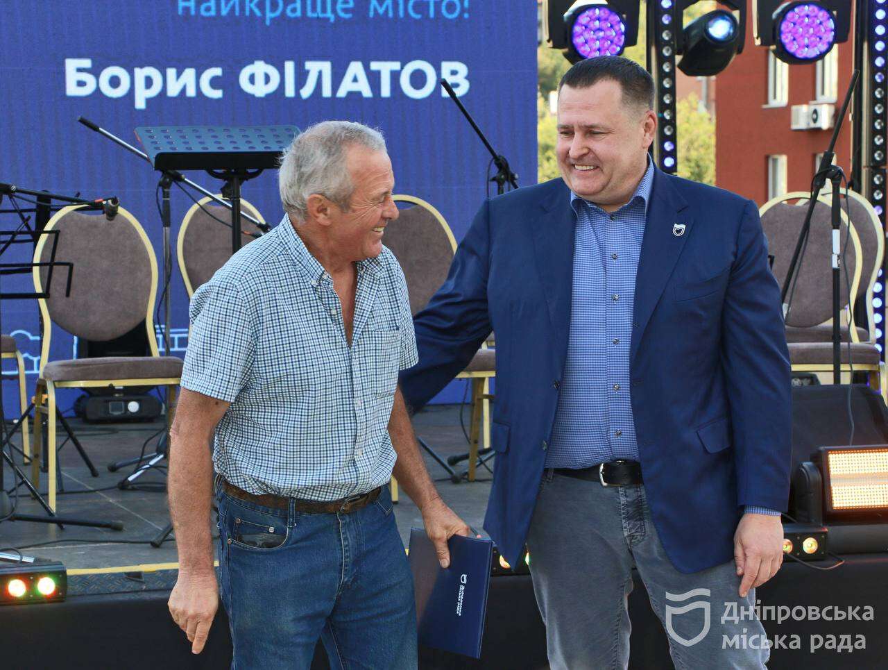 до Дня міста Філатов відзначив тих, хто працює на благо громади