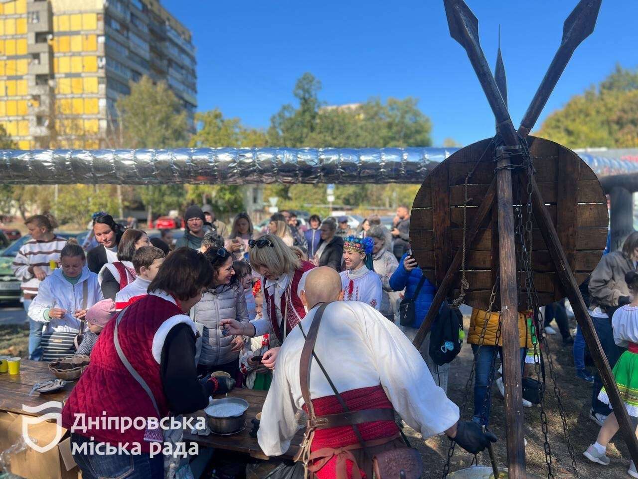 У Дніпрі тривають осінні ярмарки по всьому місту