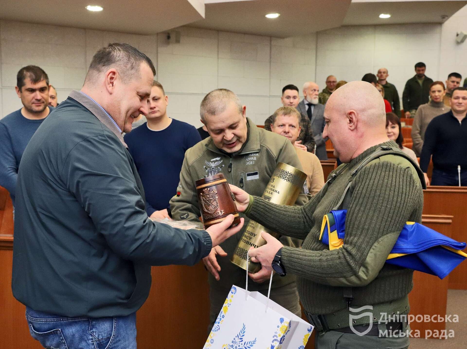 Дніпро підтримує оборону: на потреби військових виділили ще 30 мільйонів