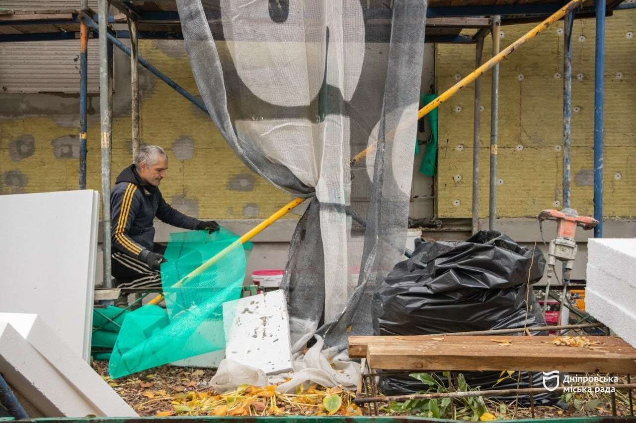 у Дніпрі утеплюють будинки