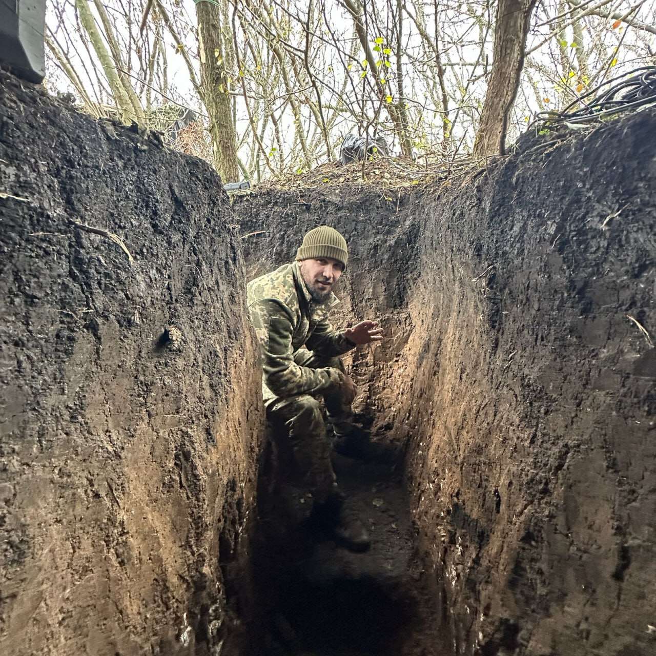 Машини, старлінки та генератори: мобілізовані співробітники Інтерпайп розповіли про допомогу роботодавця