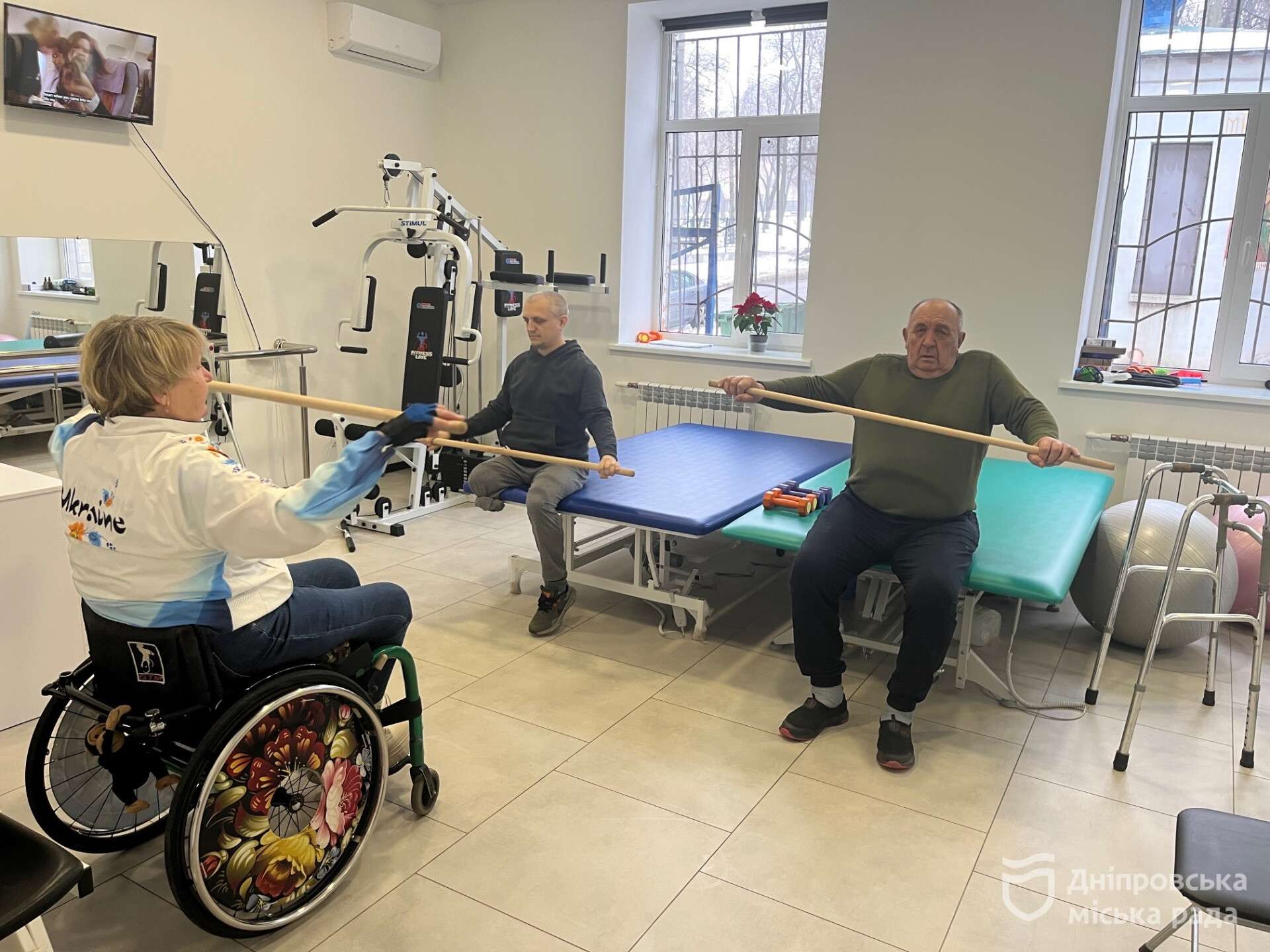 Єдиний в Україні Центр соціальної адаптації для евакуйованих людей поважного віку працює у Дніпрі