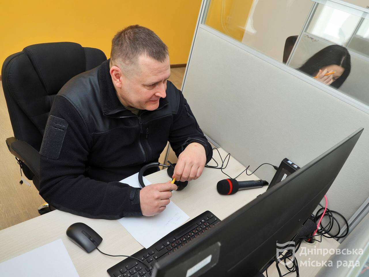 У Дніпрі запрацювала оновлена гаряча лінія за коротким номером 1530