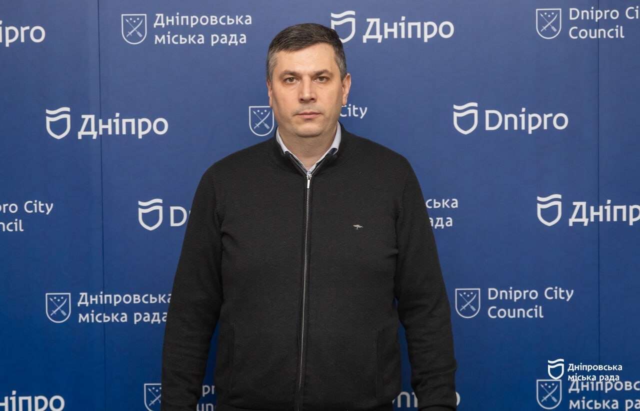 Нічний ворожий удар по Дніпру. Куди звертатись власникам пошкодженого житла