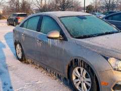 blogkak-razmorozit-steklo-avtomobilya-84328451228582