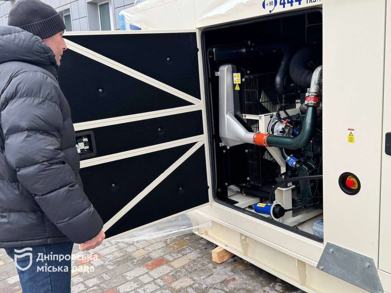 o_1jhtbbu08145icjcjic14hm6ot1c