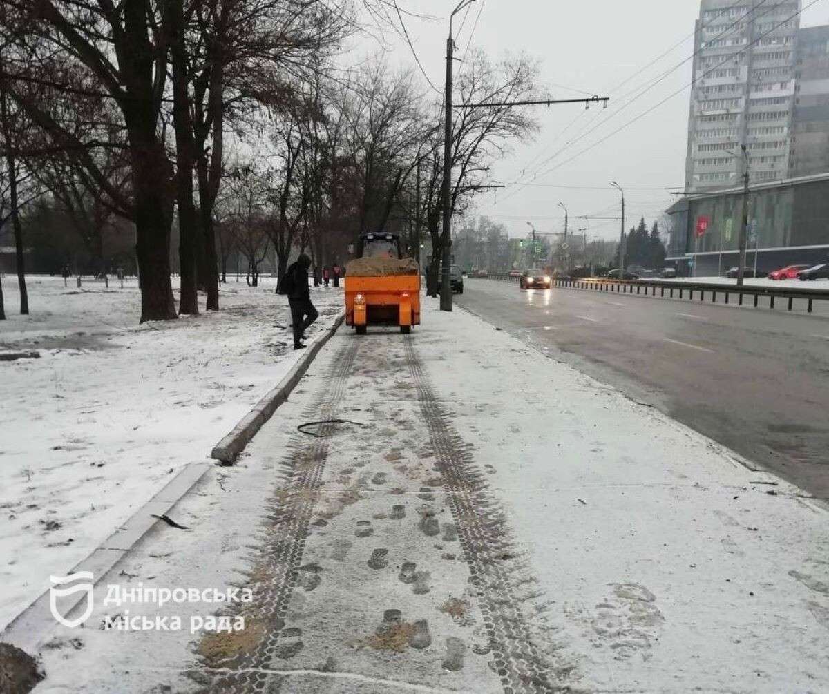 o_1ji766bu9giv1nfbmt4omb1hmn1r