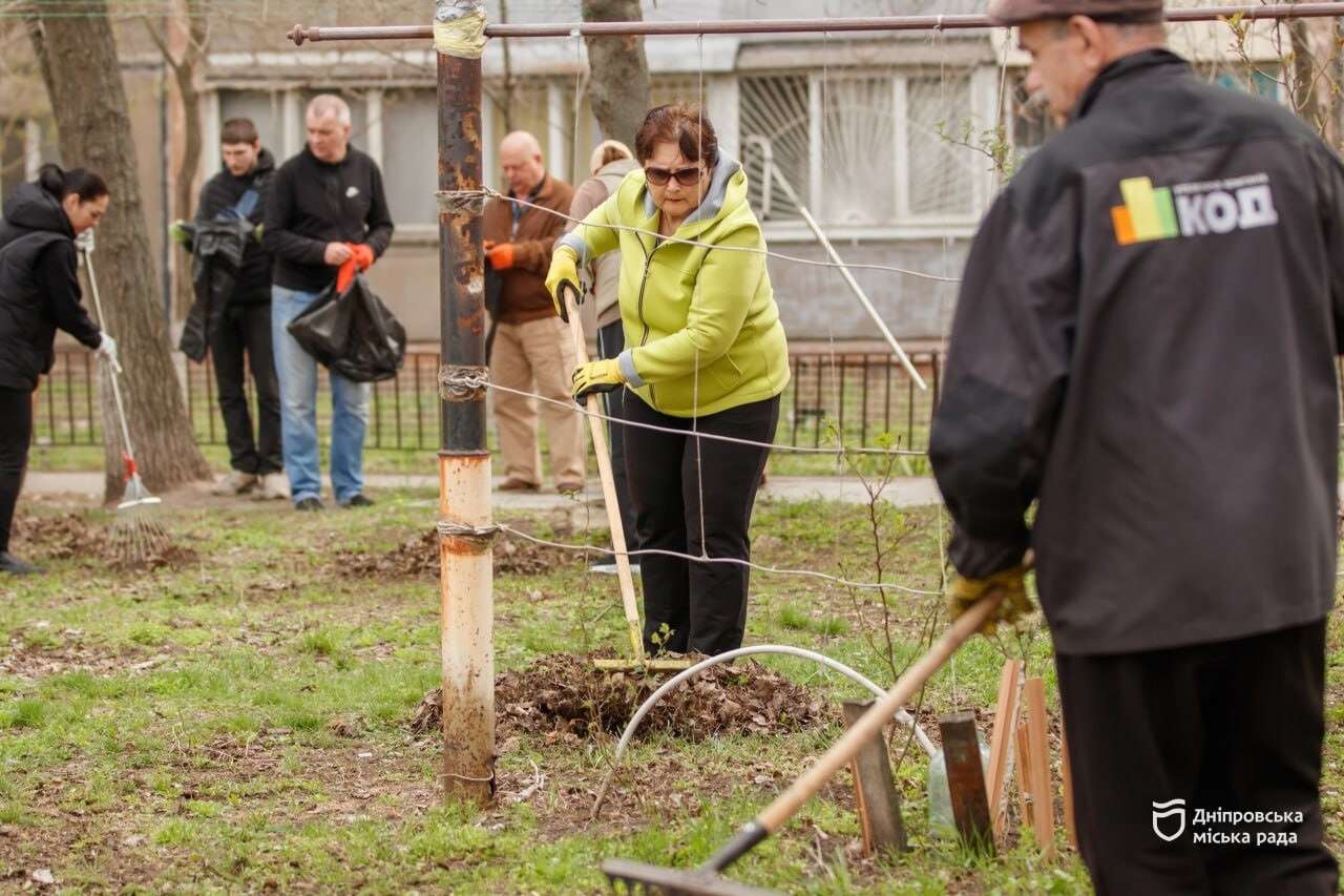 o_1jlc64tu8a5t18kinm61brtgse1v