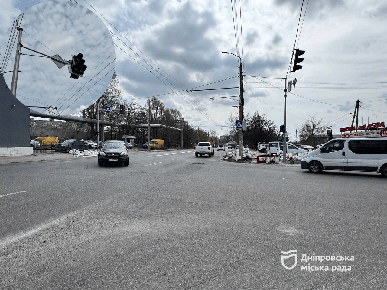 imgonline-com-ua-PicOnPic-HQtBcfX2WnflO