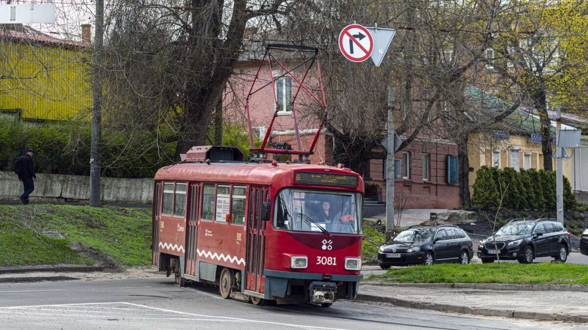 трамвай дніпра