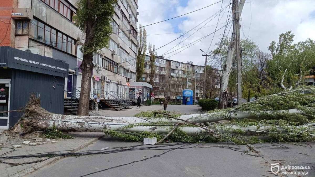 o_1jn9db0cv1ubt4aq1b6jbn31ub116