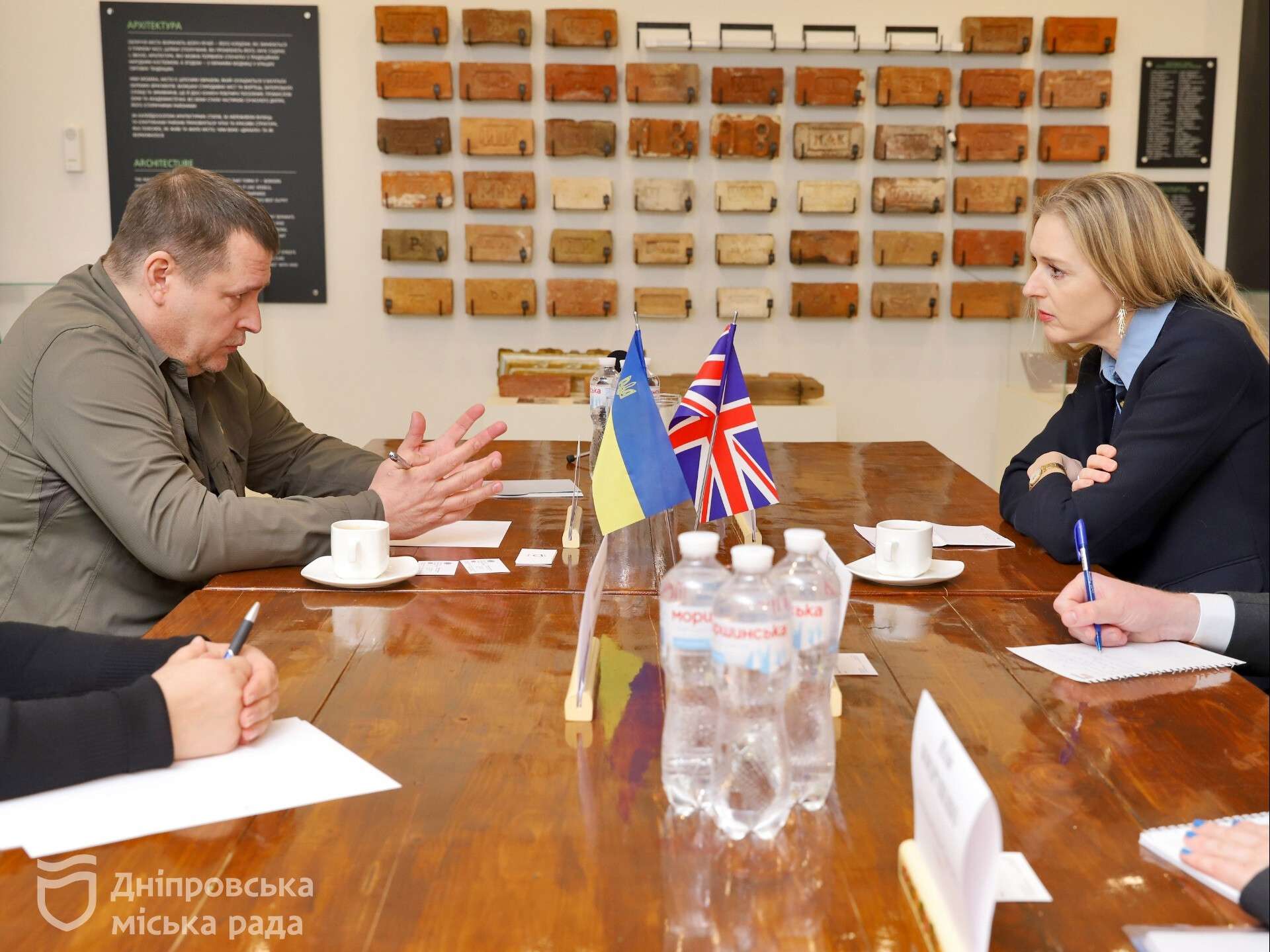 o_1jnclpd3a1r3615s31rje1ap0opc27