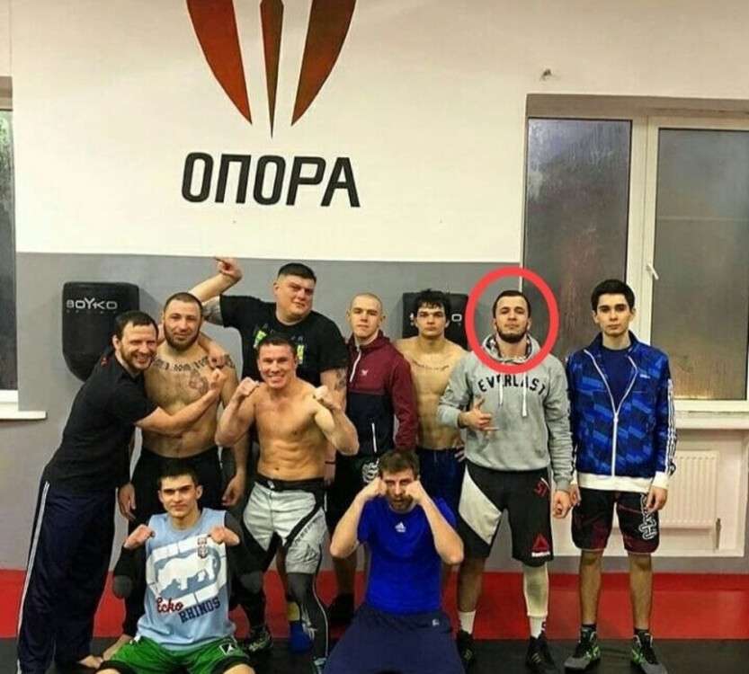 головне
