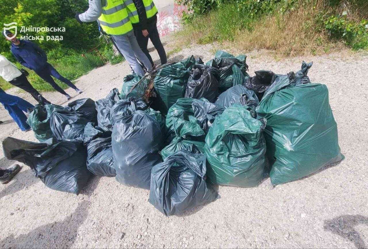 #Чистий_Дніпро