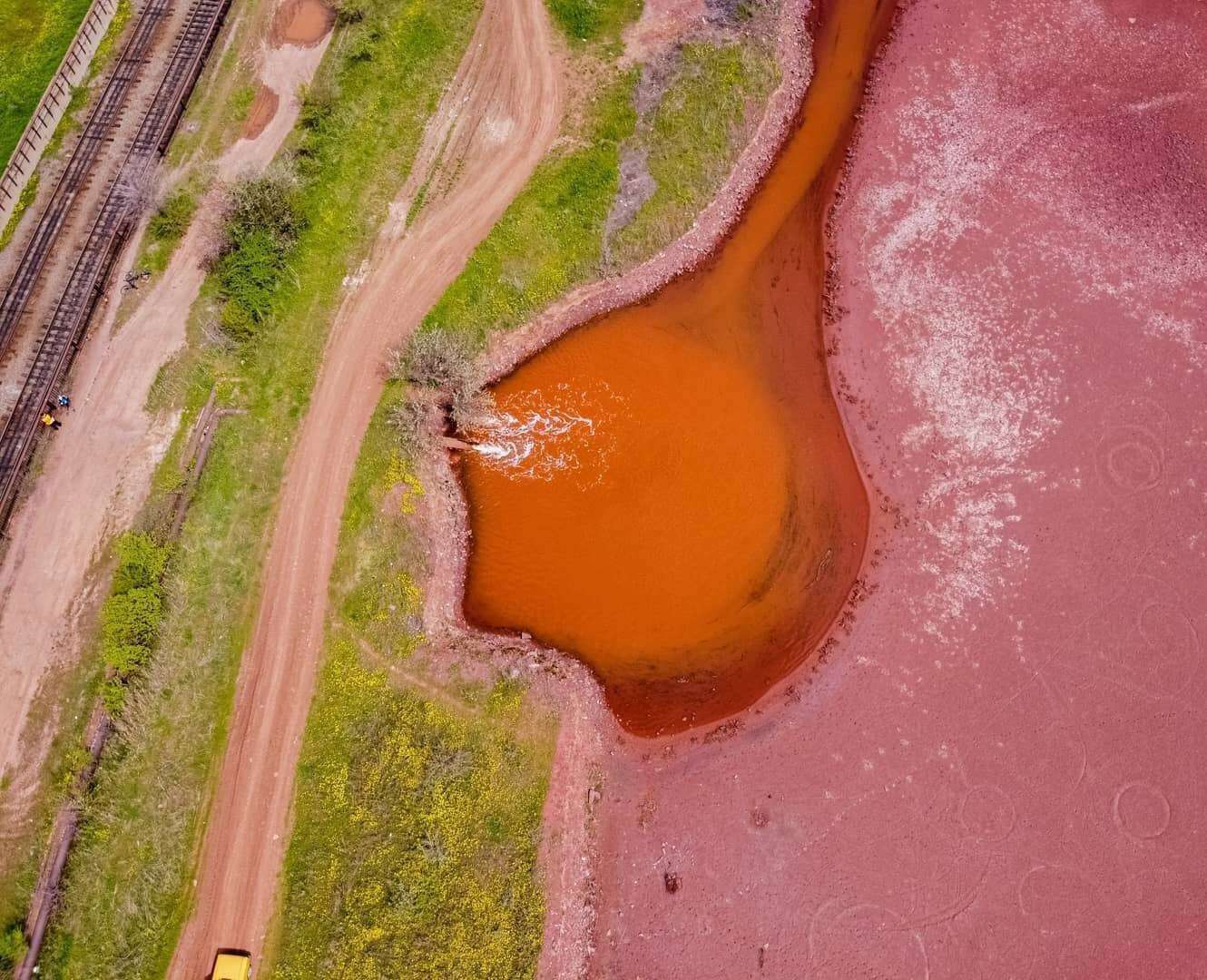 рожеві озера