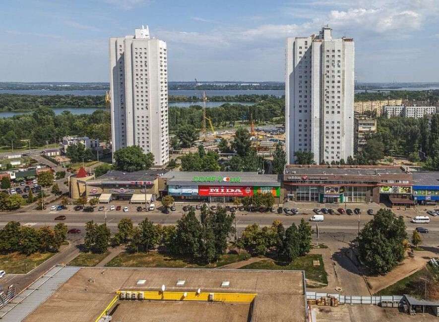 Хмарочоси з радянського бетону: як &laquo;Свічки&raquo; змінили архітектурну історію Дніпра