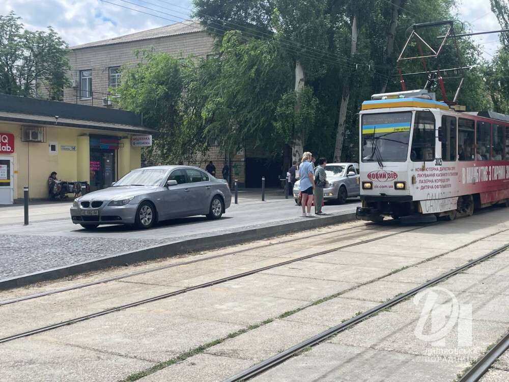 трам6
