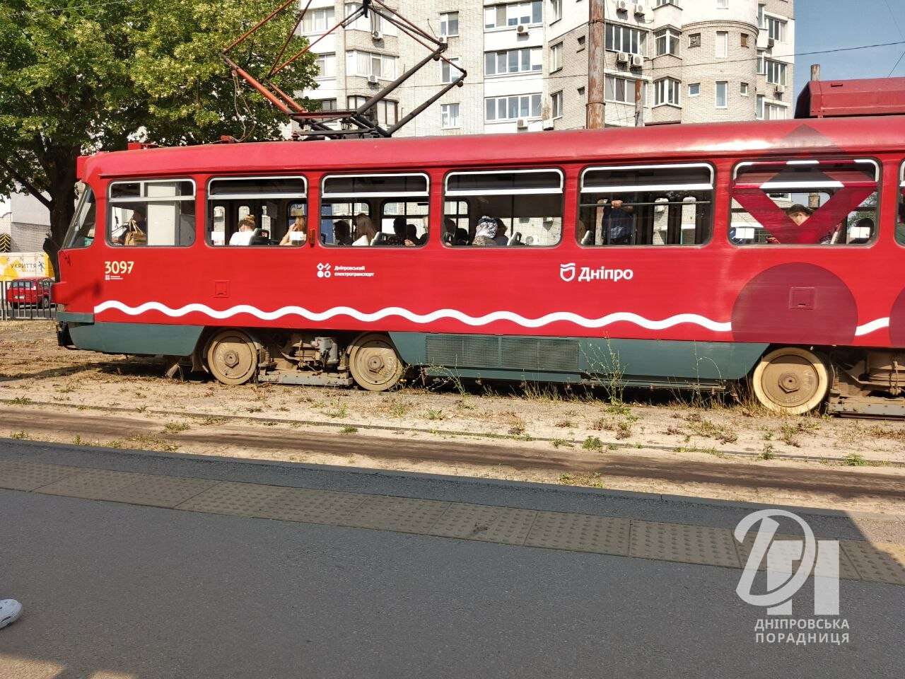 трамвай 11