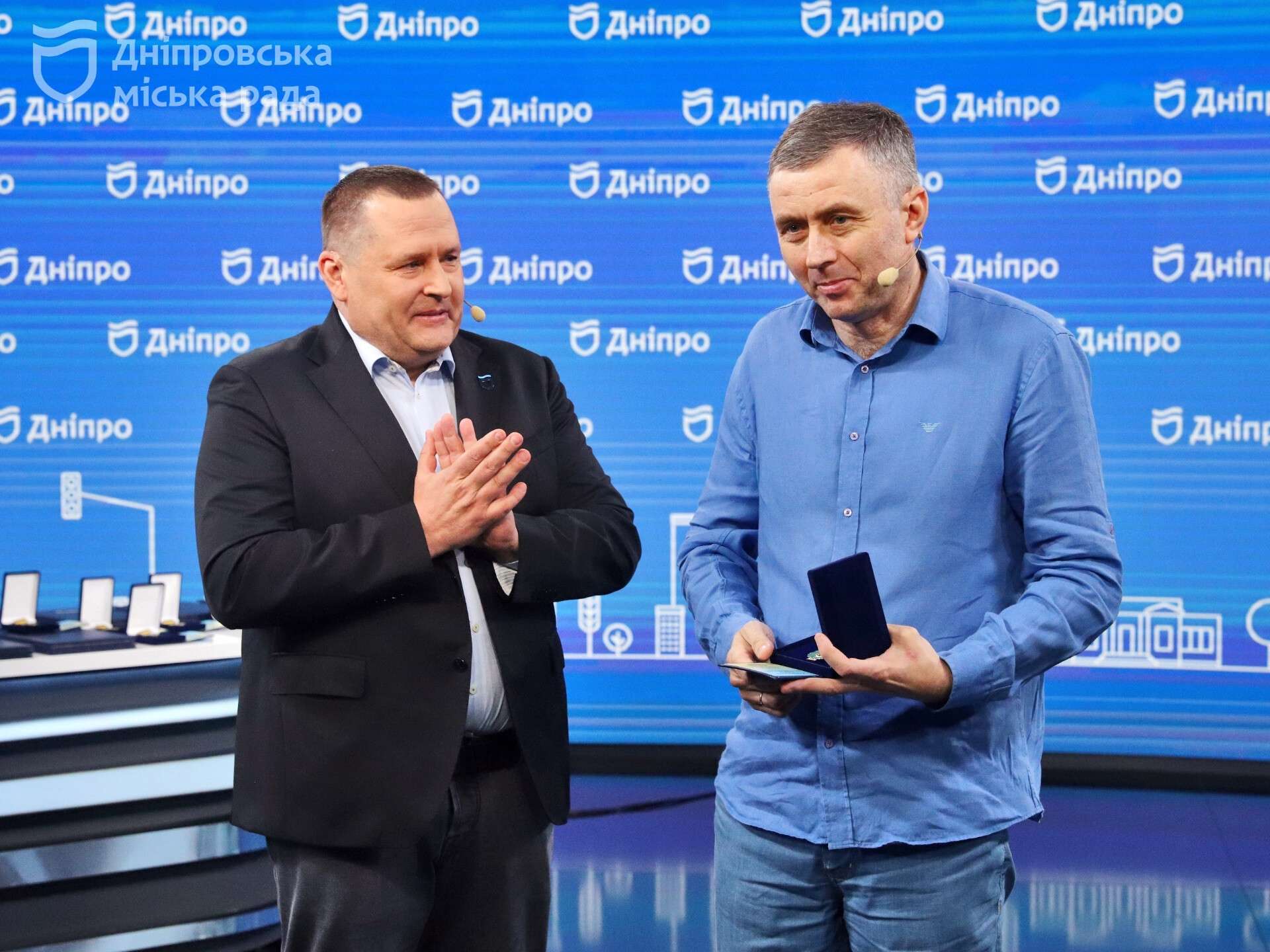 Медпрацівники Дніпра відзначають професійне свято — Філатов вручив лікарям заслужені нагороди